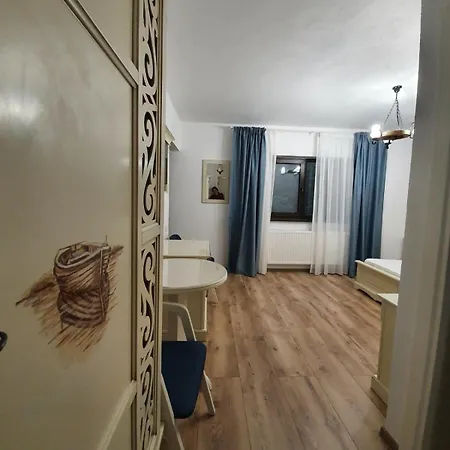 Gasthuis Pensiunea Iasmina Si Pescarul Călimăneşti